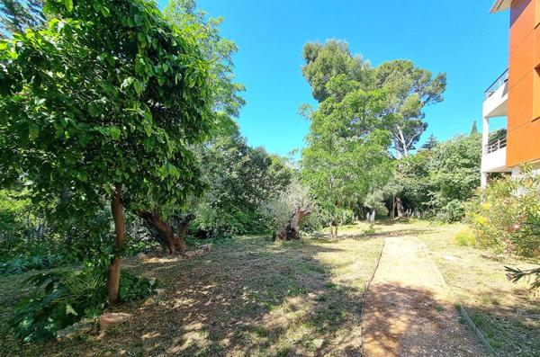 Appartement Toulon 2 pièce(s) 49 m2