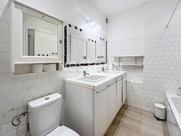 Bien d exception en plein coeur de Saint-Remy-de-Provence ? Local commercial + habitation de caractere