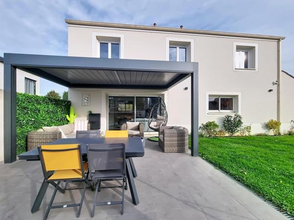 Maison familiale 158m² - 4 chambres - Prestations haut de gamme