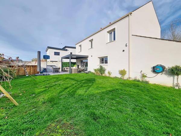 Maison familiale 158m² - 4 chambres - Prestations haut de gamme