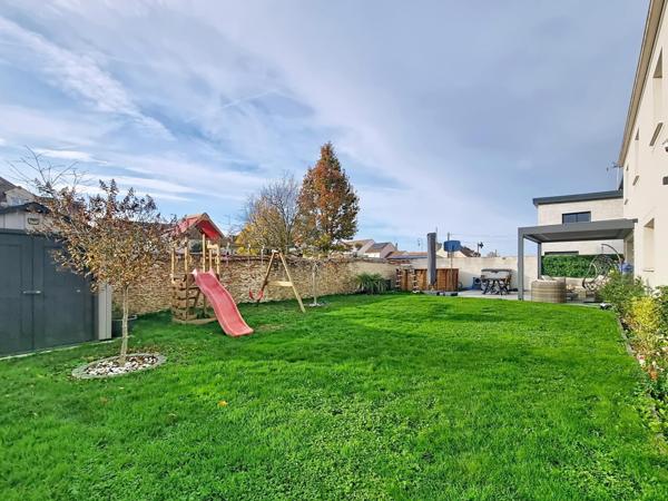 Maison familiale 158m² - 4 chambres - Prestations haut de gamme