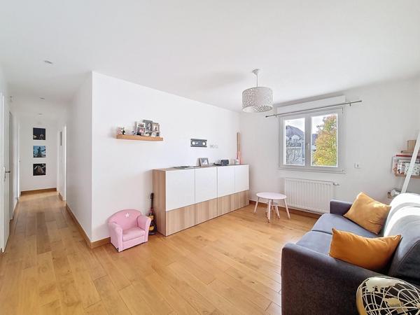 Maison familiale 158m² - 4 chambres - Prestations haut de gamme