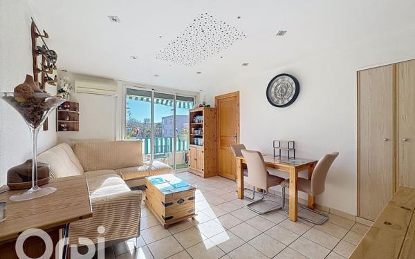 Appartement à vendre    3 pièces • 56 m2 Fréjus