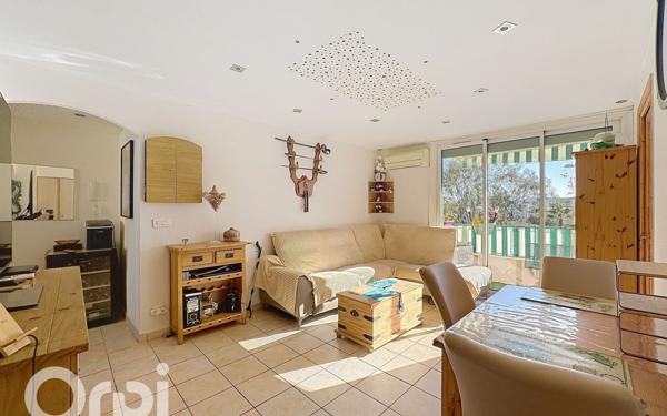 Appartement à vendre    3 pièces • 56 m2 Fréjus