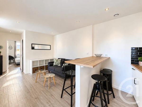 Appartement F2 à vendre  2 pièces - 29,74 m 2   ST MAUR DES FOSSES  - 94