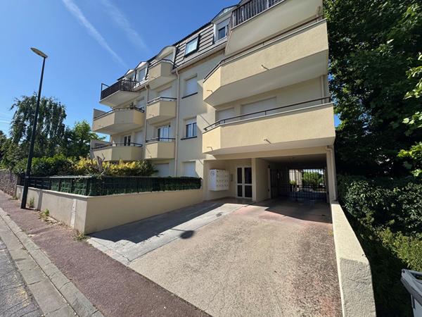 Appartement Noisy Le Grand 3 pièce(s) 64 m2