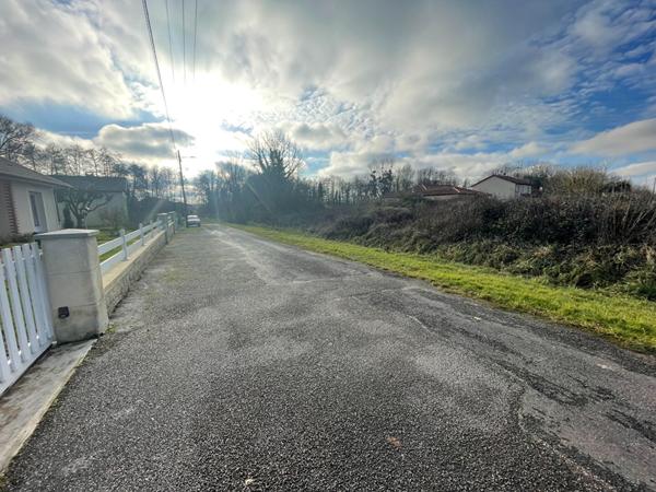 Terrain constructible de 3231 m² à vendre à LAHEYCOURT - Exclusivité NESTENN Bar-le-Duc