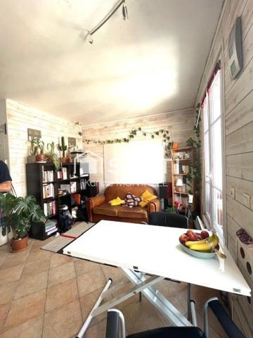 F2 traversant d'environ 38 m², calme et lumineux