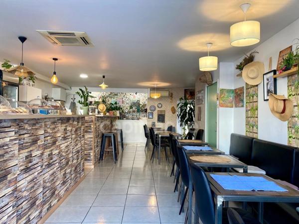 Salon de thé clé en main – Emplacement n°1 à Mèze