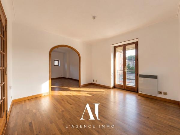 Appartement T3 Dernier étage Cave Proche gare Valserhône 01200
