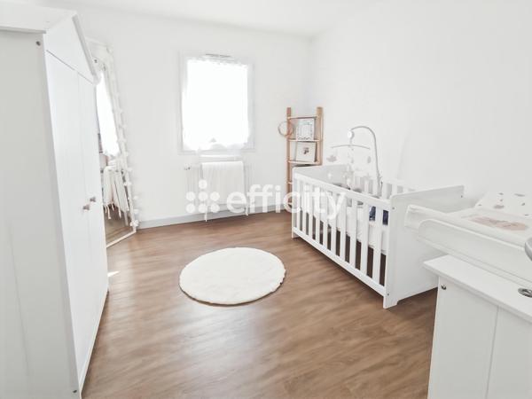 Maison 4 pièces - 76 m² Exclusivité efficity