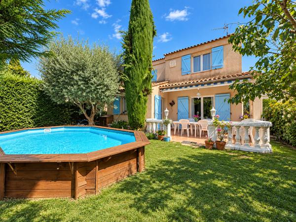 Caillols 13012 Maison avec jardin, garage et piscine