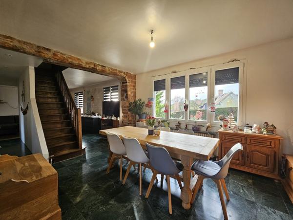 Maison 75m2 et Hangar de 120m2 sur terrain de 3260m2