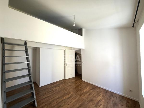 A VENDRE 13530 TRETS APPARTEMENT DUPLEX T3 DE 57 M² AU SOL (45m² Loi Carrez)