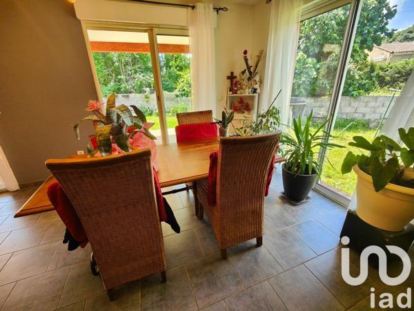 Maison traditionnelle 4 pièces de 98 m² à Bédarieux (34600)