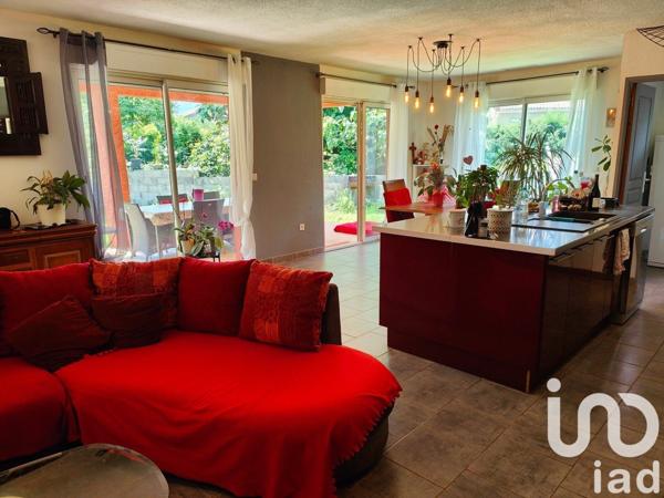 Maison traditionnelle 4 pièces de 98 m² à Bédarieux (34600)