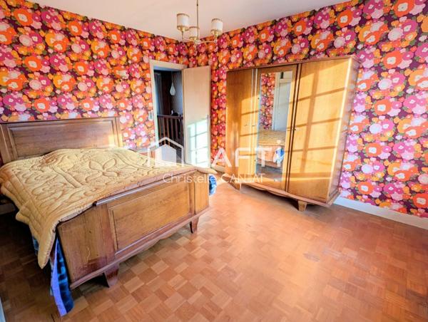 Maison de ville 165 m² 6 pièces, 4 chambres, cave.