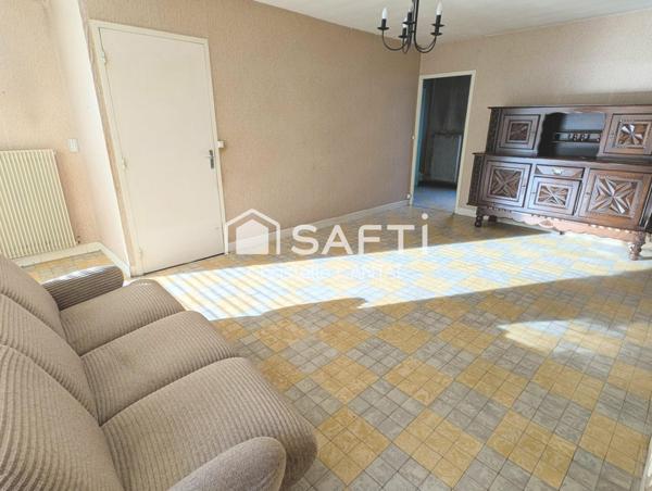 Maison de ville 165 m² 6 pièces, 4 chambres, cave.