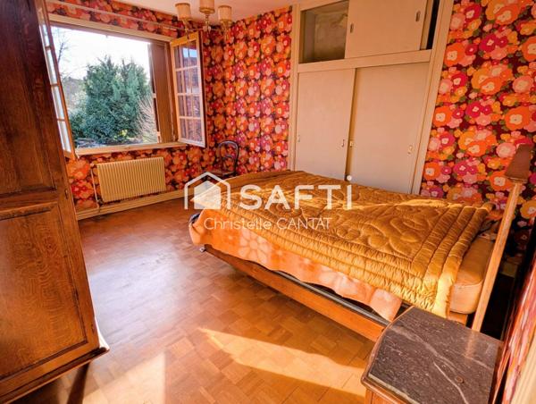 Maison de ville 165 m² 6 pièces, 4 chambres, cave.