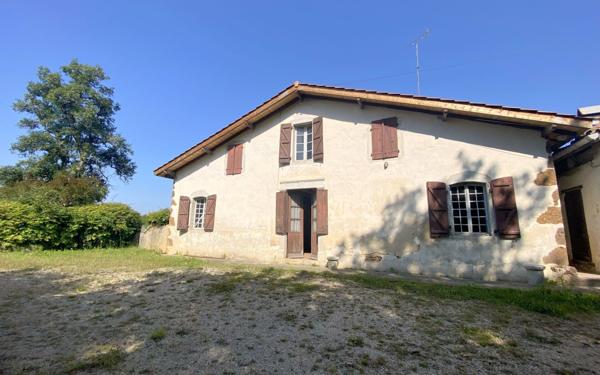 Maison à vendre    6 pièces •  Tilh