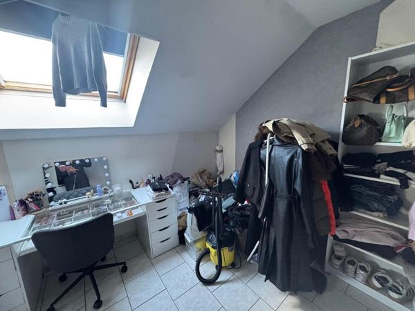 Appartement T3 96 m2 2 ch. à COSNES