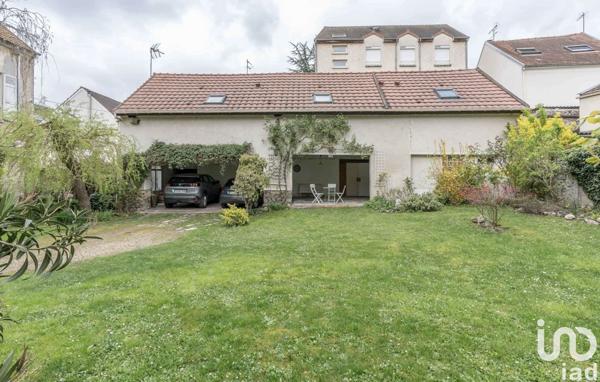 Maison 6 pièces de 193 m² à Thorigny-sur-Marne (77400)