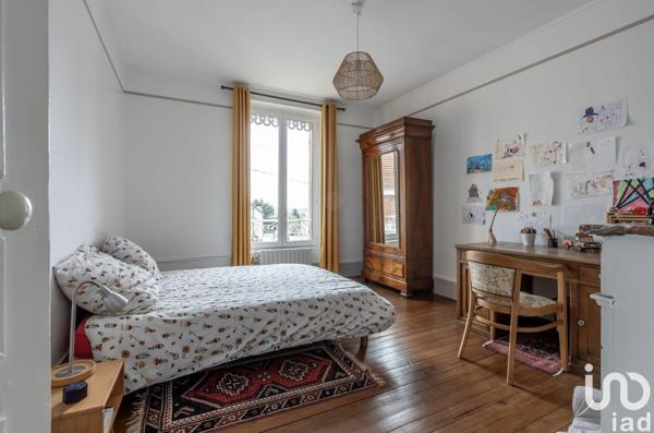 Maison 6 pièces de 193 m² à Thorigny-sur-Marne (77400)