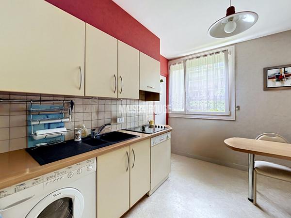Bréquigny - Appartement traversant avec grand balcon plein sud !
