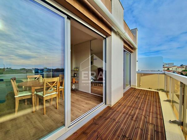 EXCLUSIVITÉ - Élégant T2 rénové avec ascenseur, entre plages et coeur de Royan