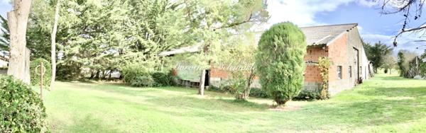 Dpt Charente Maritime (17), à vendre Terrain à bâtir 1027 m² proche de Courçon, Ferrières, Saint Jean de liversay