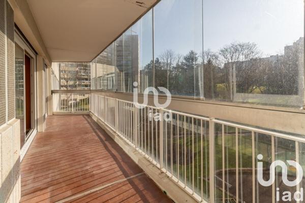 Appartement 4 pièces de 82 m² à Marly-le-Roi (78160)