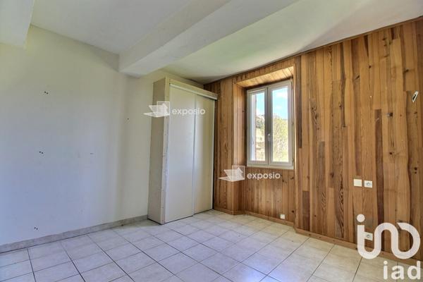 Immeuble à vendre 174 m² Séderon