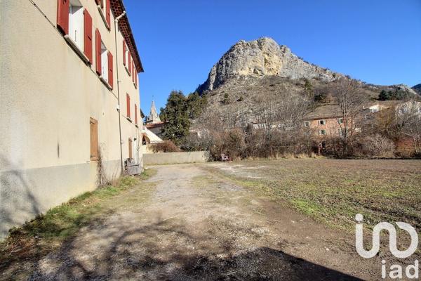 Immeuble à vendre 174 m² Séderon