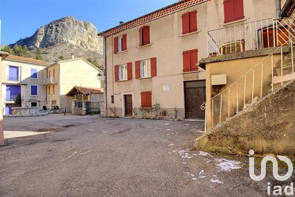 Immeuble à vendre 174 m² Séderon
