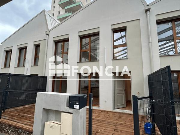 Location Maison 3 pièces 65.26 m² - 44E RUE DE CHANTERANNE RESIDENCE ILO 23 DUPLEX CENTRAUX MIS11 Clermont Ferrand 63100