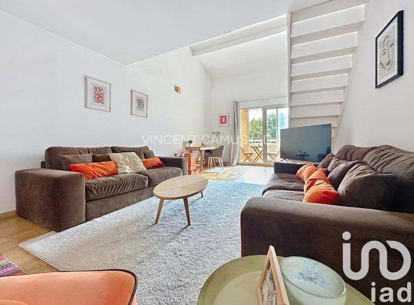 Appartement à vendre 4 pièces 98 m² Sanary-sur-Mer