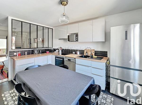 Appartement à vendre 4 pièces 98 m² Sanary-sur-Mer