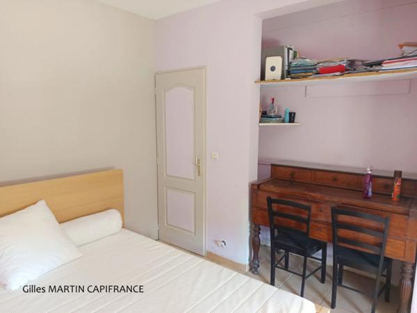 Propriete à vendre 5 pièces avec un chai et une dépendance