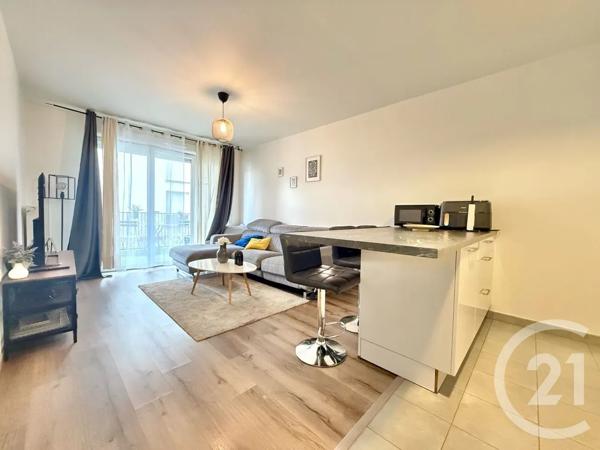 Appartement F3 à vendre  3 pièces - 54,56 m 2   GAGNY  - 93