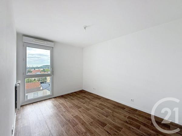 Appartement F3 à vendre  3 pièces - 54,56 m 2   GAGNY  - 93