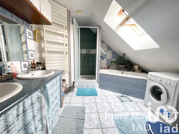 Maison 7 pièces de 197 m² à Courdimanche (95800)