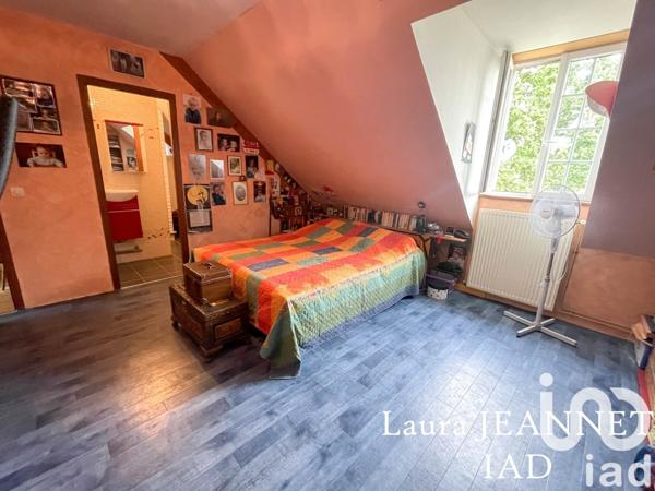 Maison 7 pièces de 197 m² à Courdimanche (95800)