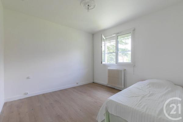 Appartement F4 à vendre  4 pièces - 81,51 m 2   CHAMPIGNY SUR MARNE  - 94