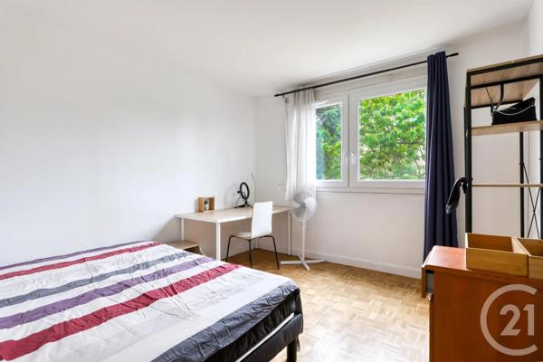 Appartement F4 à vendre  4 pièces - 79 m 2   AUBERVILLIERS  - 93