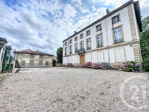 Maison à vendre  18 pièces - 565 m2 MIRECOURT - 88