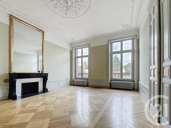 Maison à vendre  18 pièces - 565 m2 MIRECOURT - 88