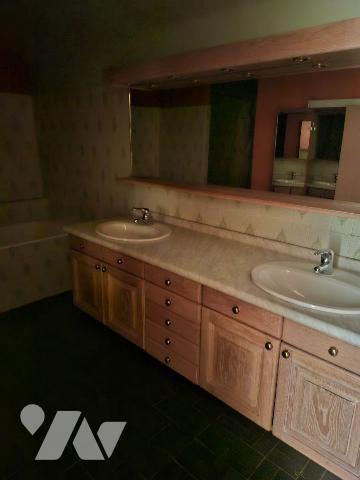 Maison à Vendre à Saint-Martin-d'Auxigny (18110) en Cher (18)

Cette maison de 189,55 m² se s...