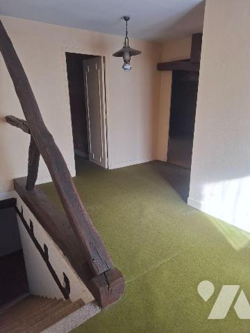 Maison à Vendre à Saint-Martin-d'Auxigny (18110) en Cher (18)

Cette maison de 189,55 m² se s...