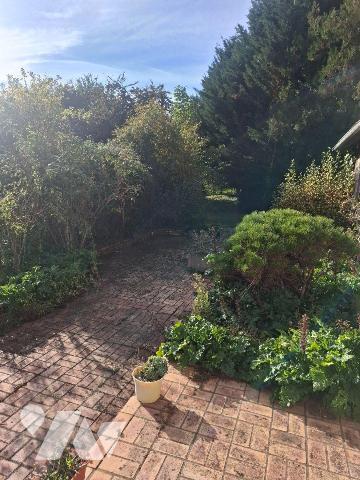 Maison à Vendre à Saint-Martin-d'Auxigny (18110) en Cher (18)

Cette maison de 189,55 m² se s...