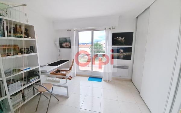 Maison à louer    4 pièces • 100,21 m2 Saint-Laurent-du-Var